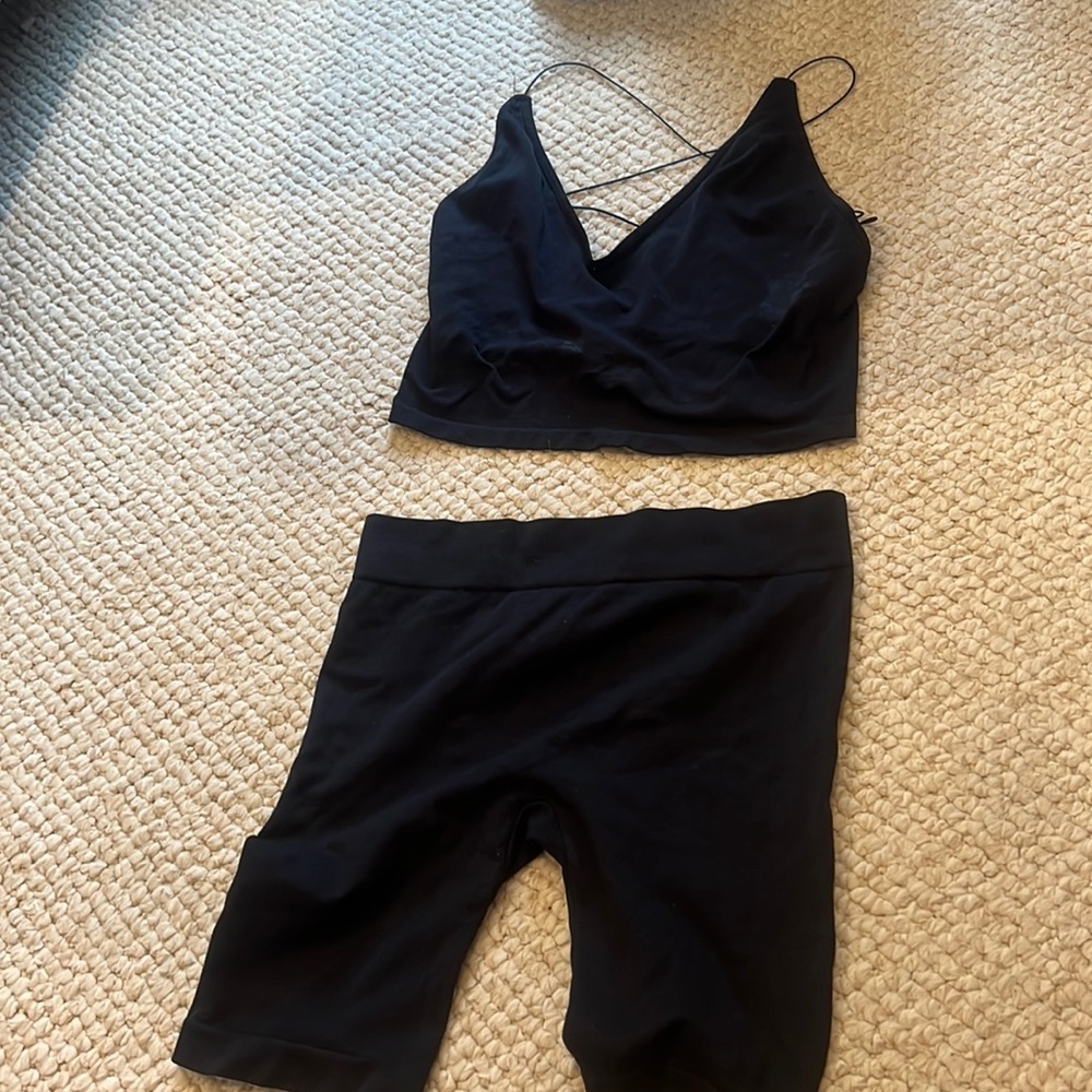 Free people work out very stretchy